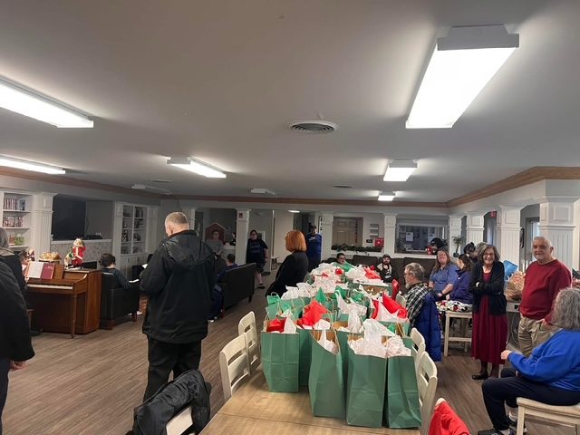 Christmas Party — photo 13