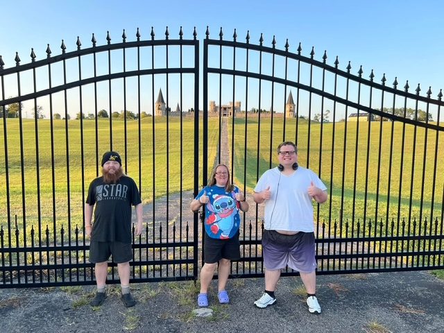 Scavenger Hunt — photo 7