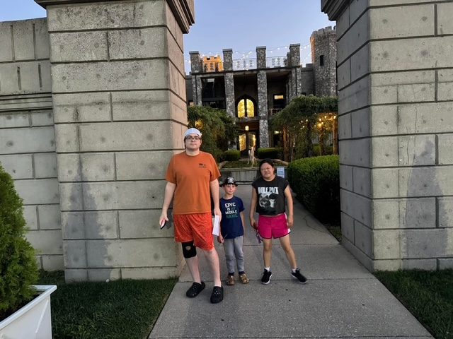Scavenger Hunt — photo 10