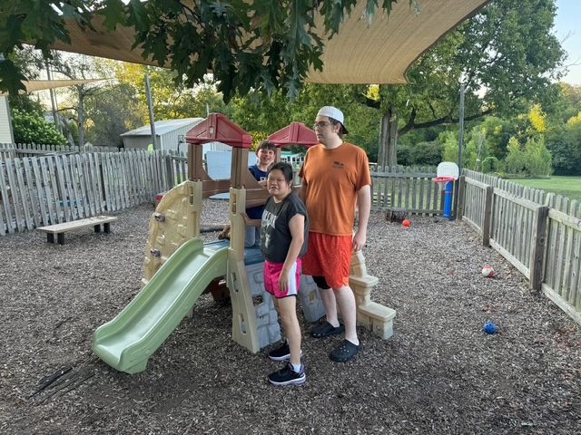 Scavenger Hunt — photo 19