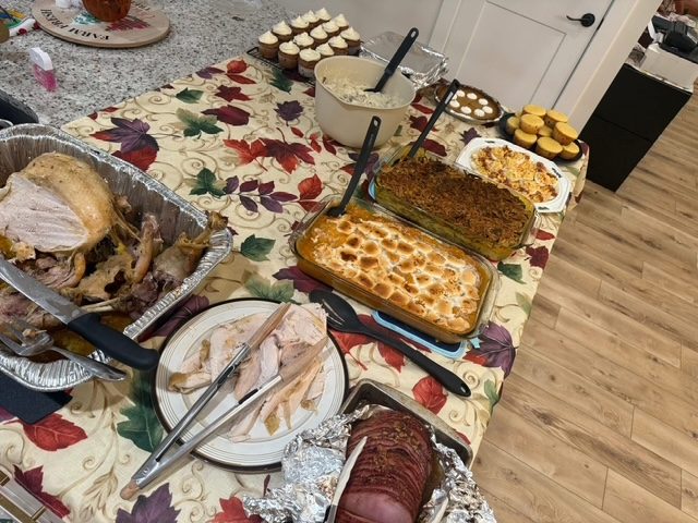 Thanksgiving 2025 — photo 12