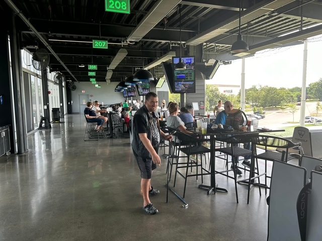 Topgolf — photo 19